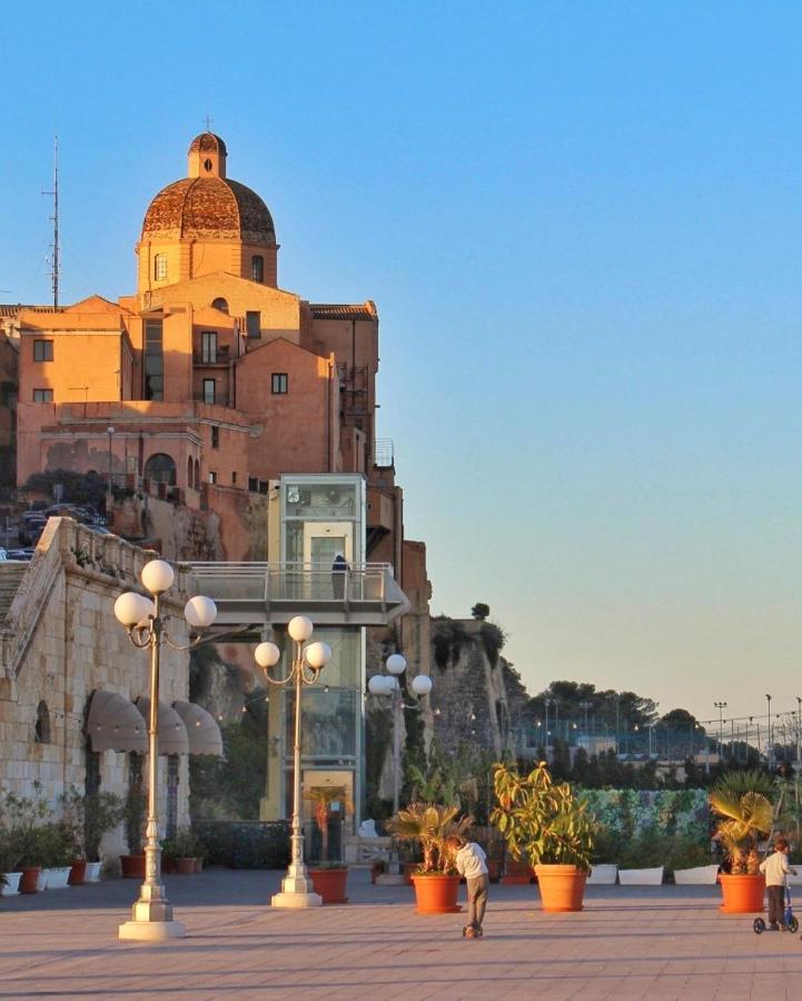 Elicriso Suites Yenne Cagliari Dış mekan fotoğraf