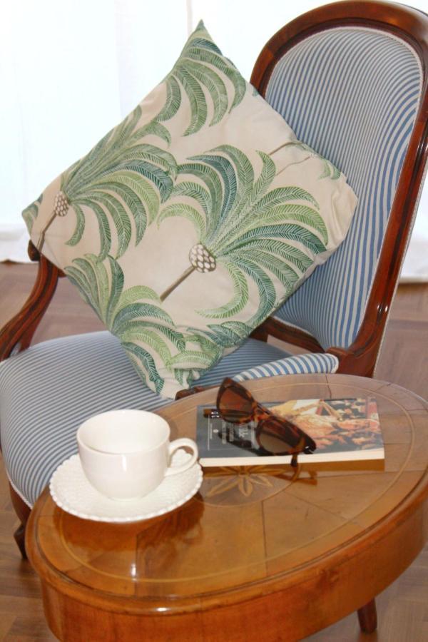 Elicriso Suites Yenne Cagliari Dış mekan fotoğraf